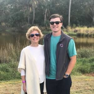 Meet your Posher, Carson